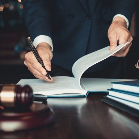 Muna Law Firm – Staging